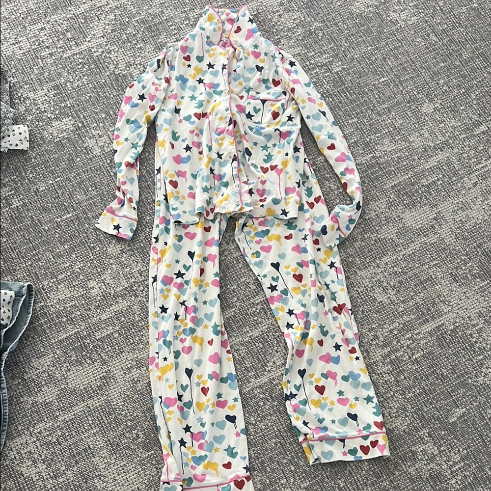 Roller Rabbit White and Pink Pajama Set with Whimsical Print